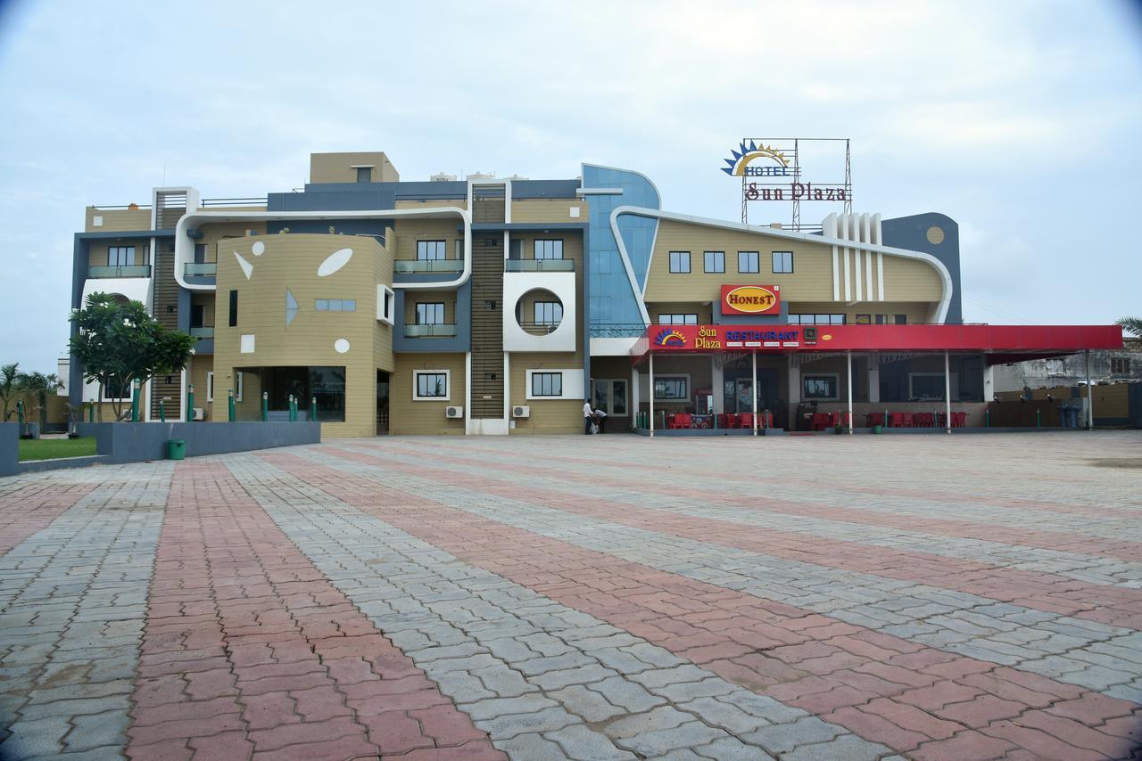 Hotel Sun Plaza Somnāth Exterior foto
